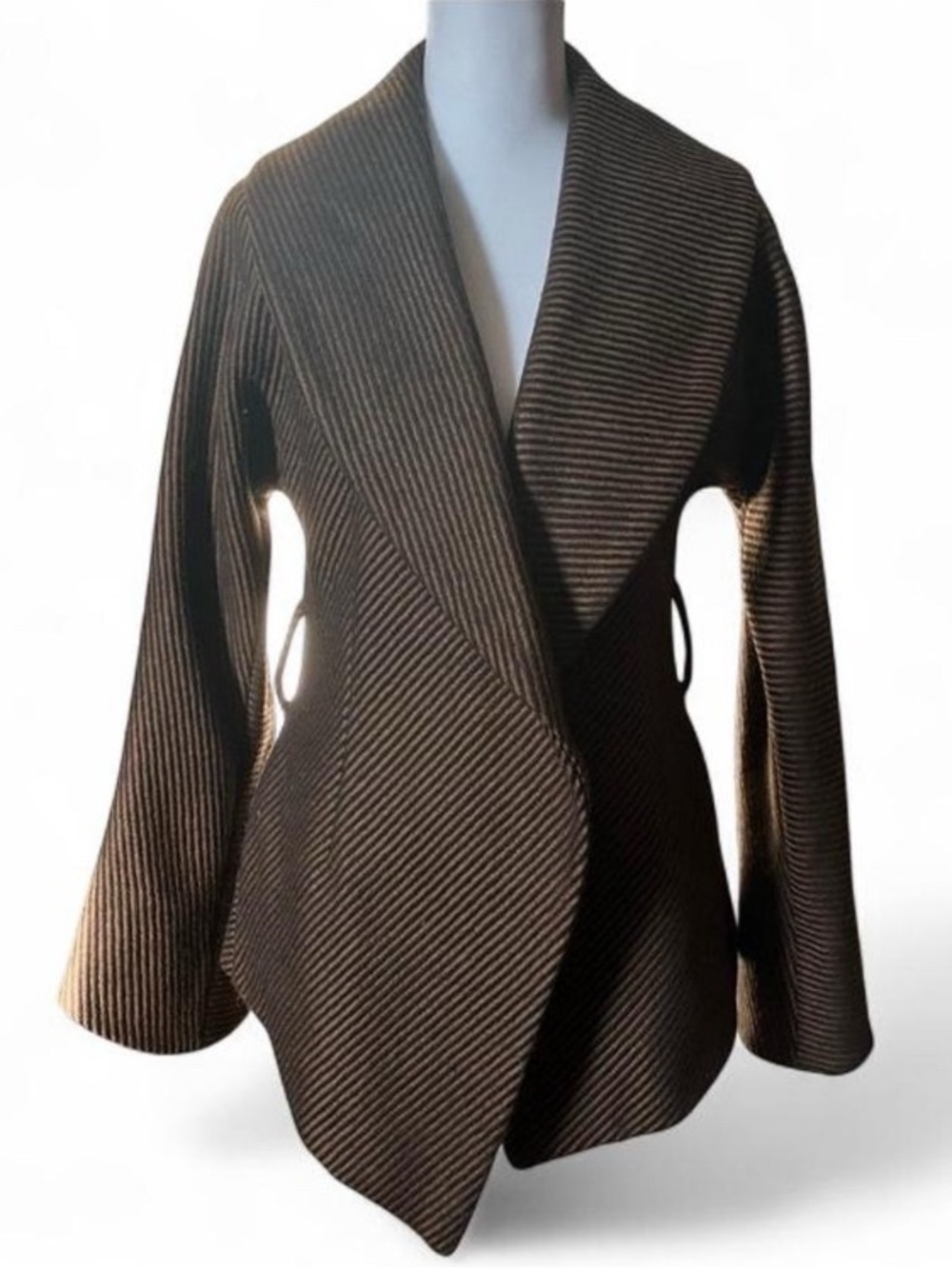 Searle Women’s Black/Brown Striped Wool Bell Sleeve Coat size 2 - Picture 2 of 11